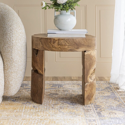 Natura Bundar Side Table