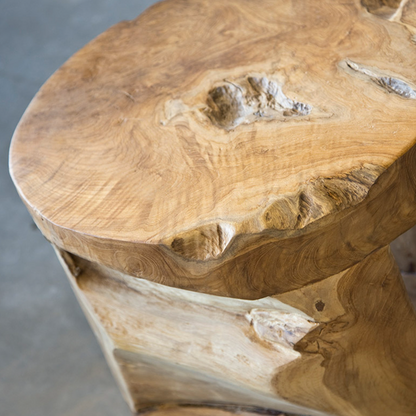 Natura Bundar Side Table