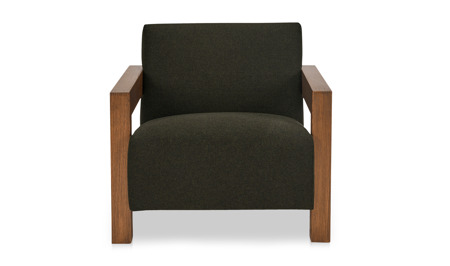Garnet Lounge Chair
